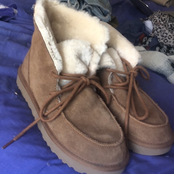 Ugg furry boots! Only worn once around the house, super plush - Picture 4 of 4